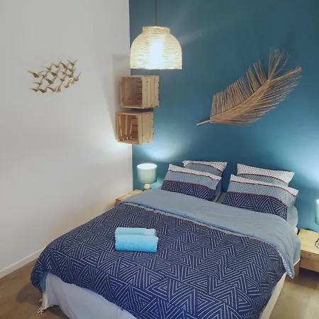 Maison De Avec Piscine Chauffee Et بيت للعطل *